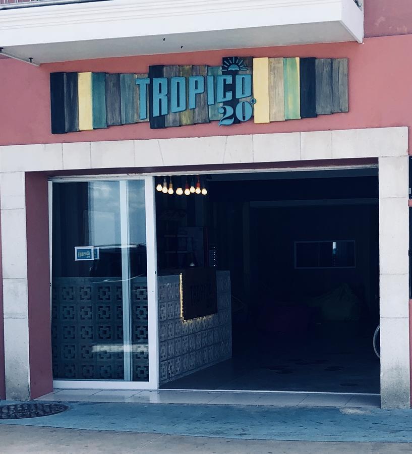 Hostel Frente Al Mar Tropico 20º 코수멜 외부 사진