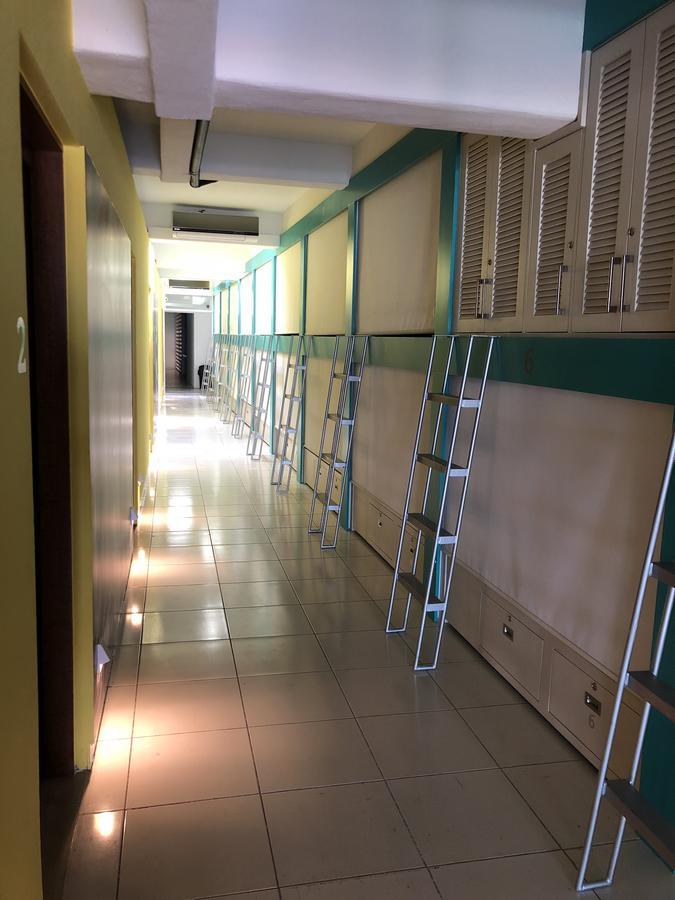 Hostel Frente Al Mar Tropico 20º 코수멜 외부 사진